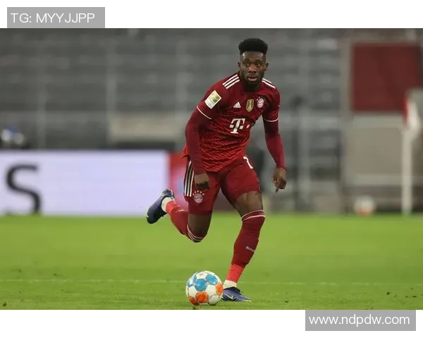 美国足球四号球星是谁他在球队中的地位和贡献有多大