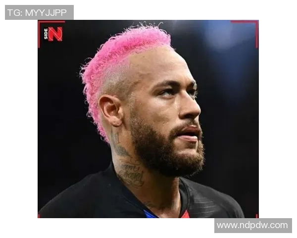 足球明星发型大盘点：那些令人印象深刻的炫酷造型与潮流趋势